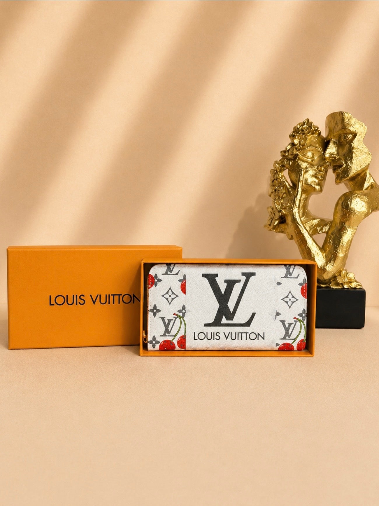 L-V Wallet Cerise AB1